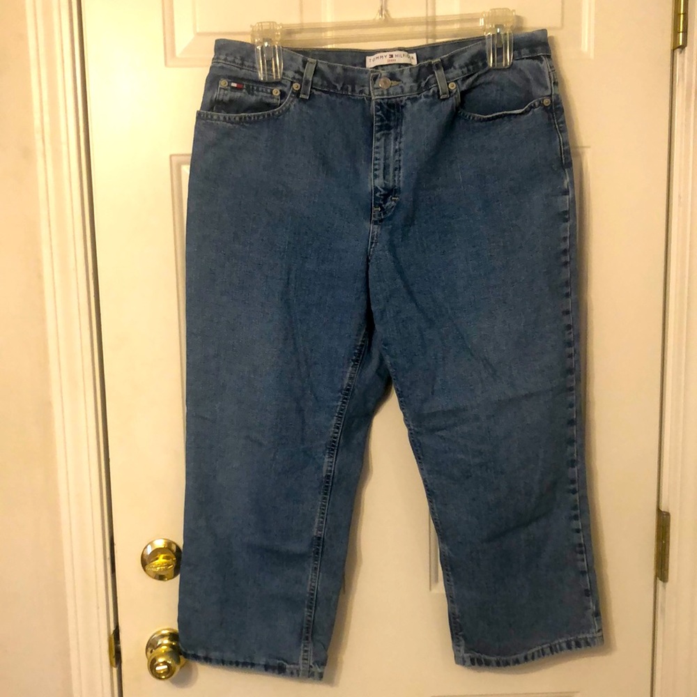 Vintage Tommy Hilfiger cropped jeans, size 16.
